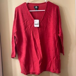 Womens medium. Light weight V neck sweater. 3/4 sleeves. NWT